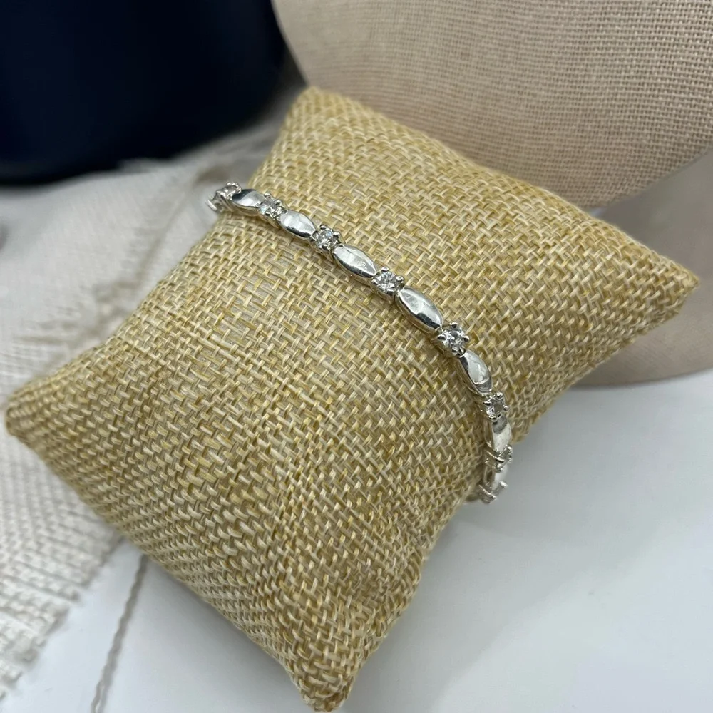 Vintage 7" Sterling Silver Marquise & Round Accent Bracelet - Picture 9 of 16